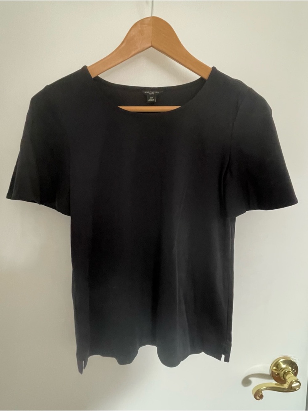 Ann Taylor Dark Navy Short Sleeve Scoop Neck Top, XSP